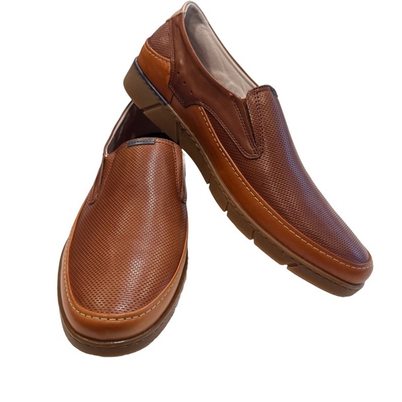 NEW! Fluchos Barry Men’s Brown Leather Loafers W/ Dynergy Max Tech. US 10 EU 44 - Picture 1 of 14